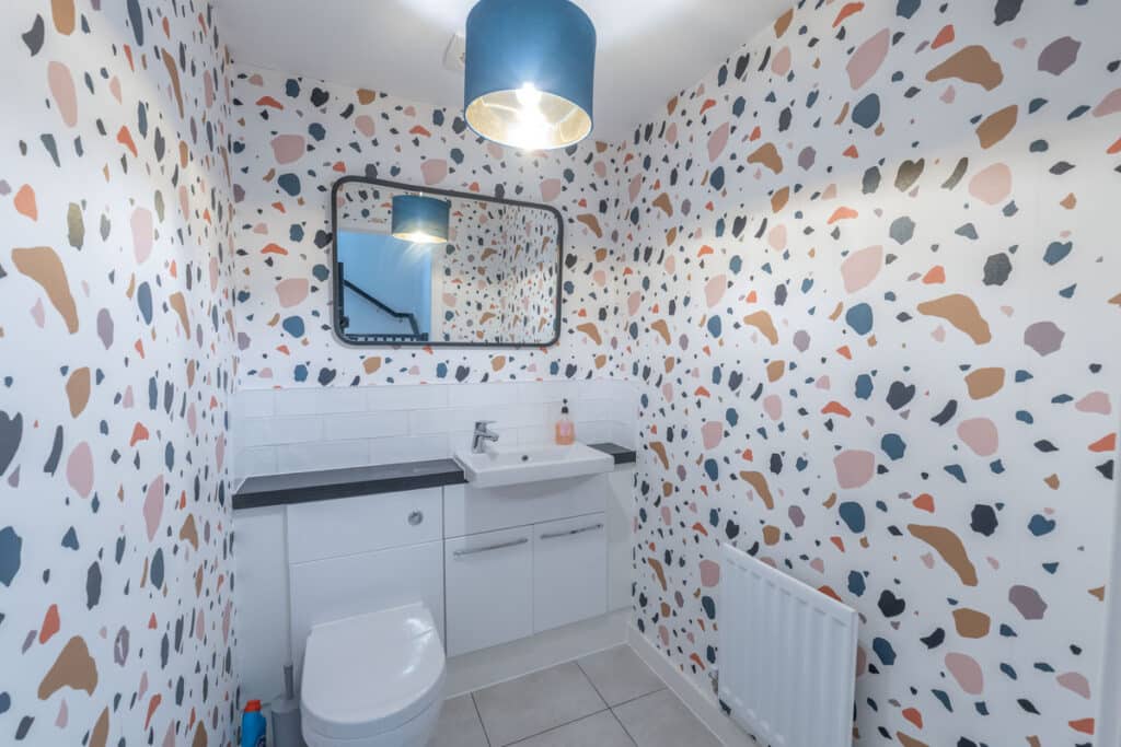 10 Condor Gate, Chelmsford CM3 3FU