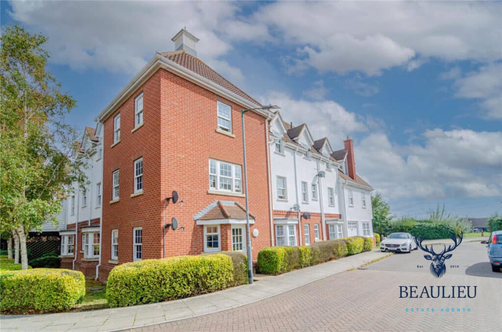 99 Burnell Gate, Chelmsford CM1 6ED